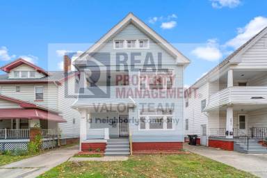 Main picture of 3507 W 128th St