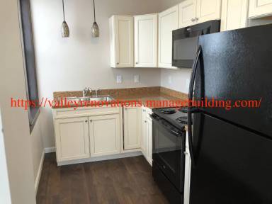 Main picture of 407 N Washington St - 3