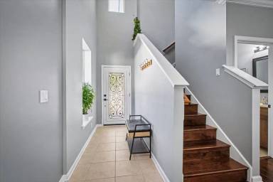 Main picture of 2345 Caney Oaks Dr