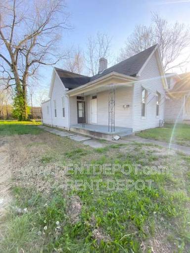 Main picture of 655 E Riverside Dr