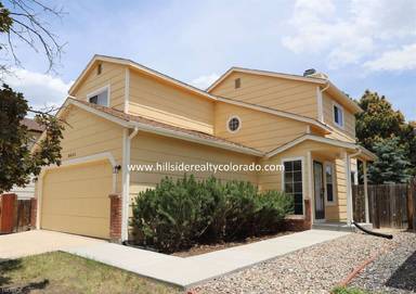 Main picture of 8425 Ilex Dr