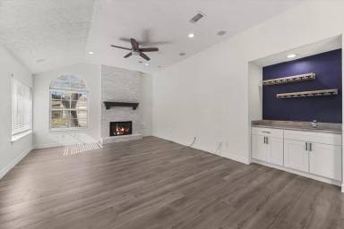 Main picture of 1603 Ainsdale Dr