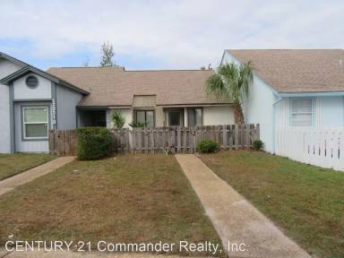 Main picture of 12031 Raintree Dr
