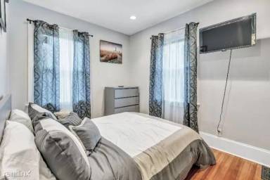 Main picture of 204 Wakelee Ave