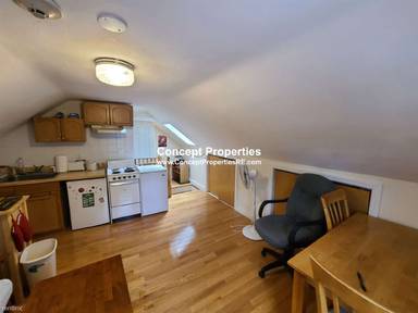 Main picture of 179 Prospect St