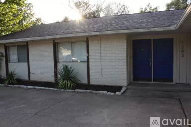 Main picture of 1203 Holleman Dr