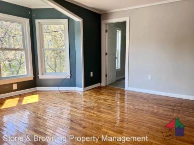 Main picture of 13 Foss St