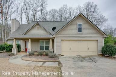 Main picture of 440 Fairfield Dr