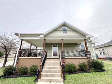 Main picture of 722 Tucker St