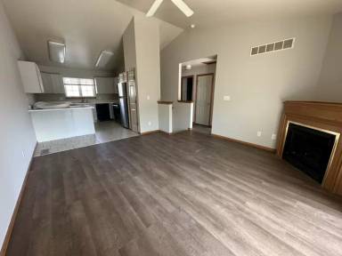 Main picture of 440 4th Ave