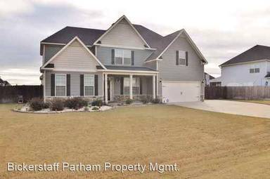 Main picture of 102 Seminole Trl