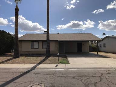 Main picture of 5915 W Tierra Buena Ln