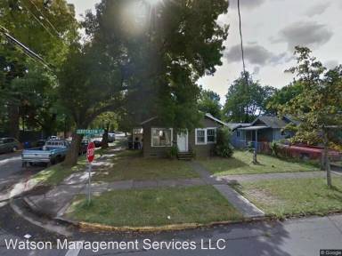Main picture of 1090 Jefferson St NE