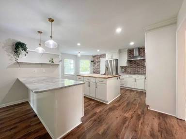Main picture of 1321 Shadybrook Cove Ln