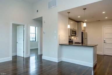 Main picture of 11 Newcomb St