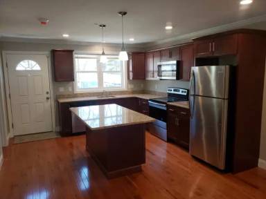 Main picture of 5 Twin Ponds Dr