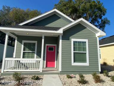 Main picture of 420 NW 1st St