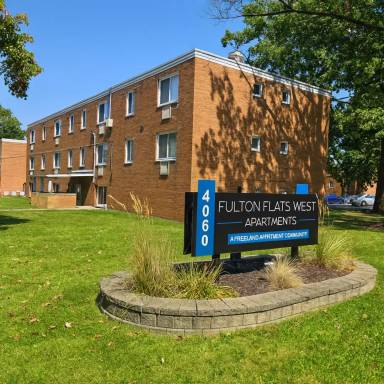 Main picture of 4060 Park Fulton Oval