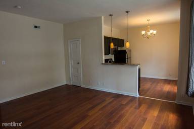 Main picture of 126 E Vermont St