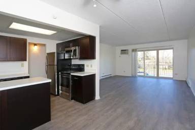 Main picture of Spring Hill Apartments