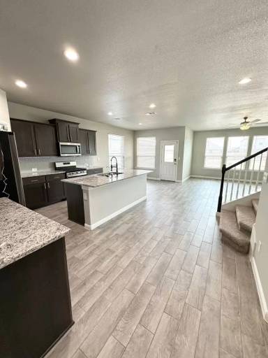 Main picture of 3213 Blue Quail Ct