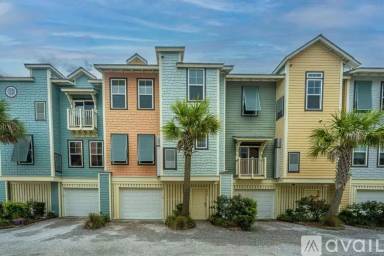 Main picture of 1012 Lighterman Way