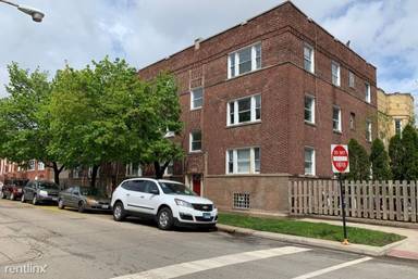 Main picture of 4402 W Belden St