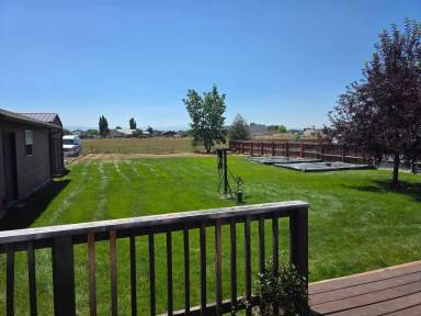 Main picture of 186 Hereford Dr