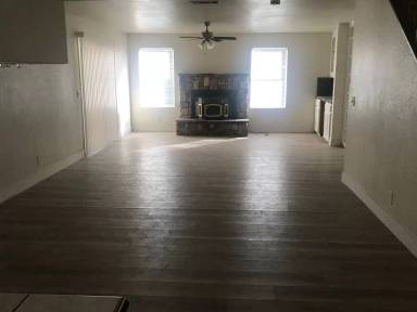Main picture of 831 Foothill Ct