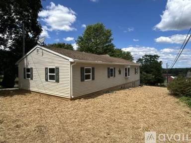 Main picture of 359 Truce Rd