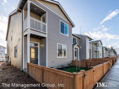 Main picture of 15411 NE 72nd Way