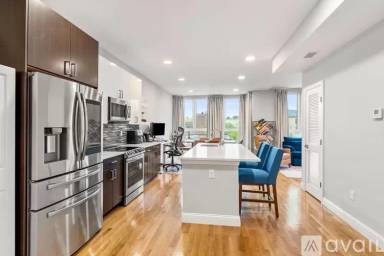 Main picture of 10 Taber St