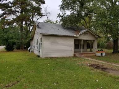 Main picture of 140 S Green St
