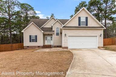 Main picture of 79 Bishops Ct