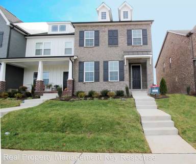 Main picture of 153 Grandstand Blvd