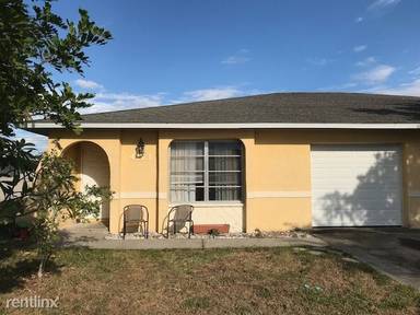 Main picture of 4113 SW 7th Pl
