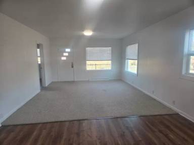 Main picture of 1228 Broadwater Ave