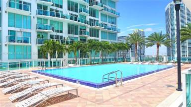 Main picture of Brickell on the River North
