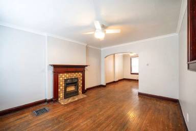 Main picture of 83-91 W 1st Ave