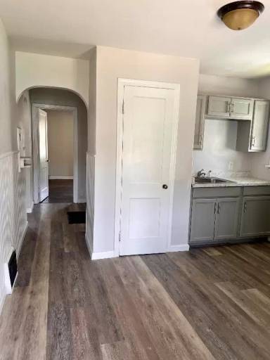 Main picture of 6133 Lillian Ave