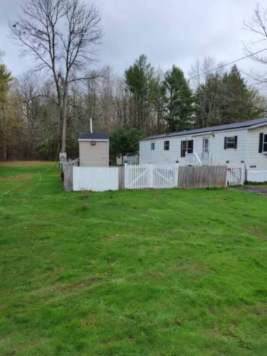 Main picture of 415 Bellsqueeze Rd
