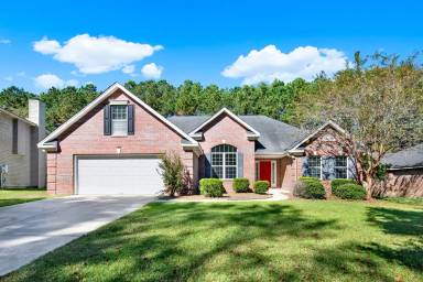 Main picture of 387 Shady Hill Cir