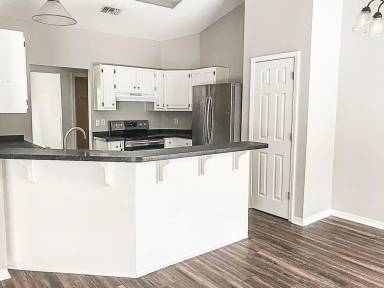 Main picture of 2209 Titanium Dr