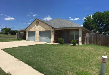 Main picture of 901A Yi Dr