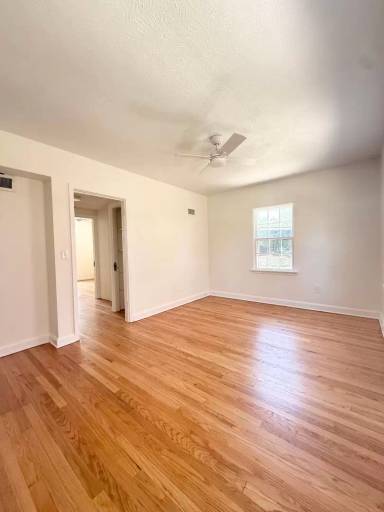 Main picture of 2034 N 49th St