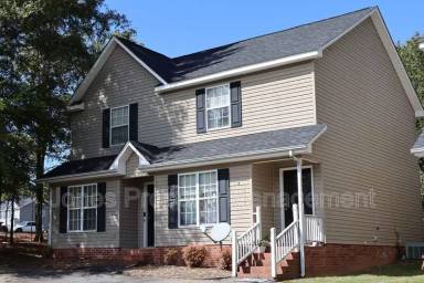 Main picture of 132-56 Aaron Pl NW