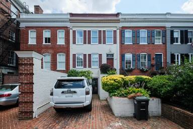 Main picture of 3412 Prospect St NW