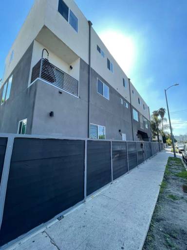 Main picture of 2652 Hauser Blvd