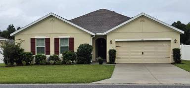 Main picture of 3701 SE 98th Pl