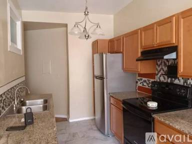 Main picture of 720 Newington Ave